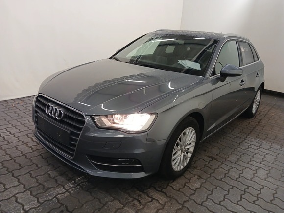 Náhled zpředu zleva