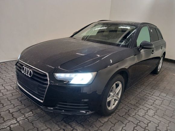 Pogled od napred levo