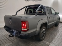 Pogled od pozadi desno