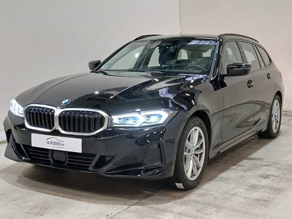 Pogled od napred levo