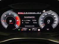 Pohled na přístrojovou desku