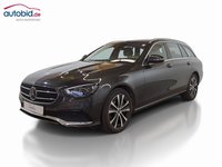 Pogled od napred levo