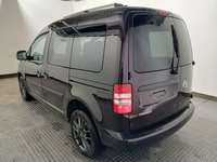 Pogled od pozadi levo