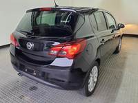 Pogled od pozadi desno