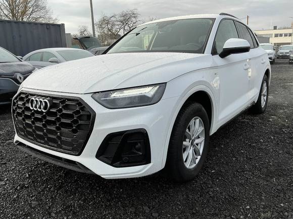 Pogled od napred levo