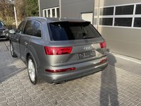 Pogled od pozadi levo