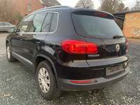 Pogled od pozadi levo