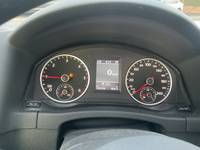 Pogled na kombinovani instrument