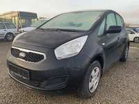 Pogled od napred levo