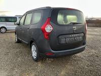 Pogled od pozadi levo