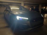 Pogled od napred  desno