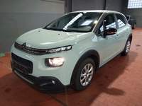 Pogled od napred levo