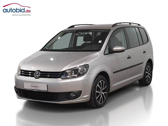 Изглед отпред отляво