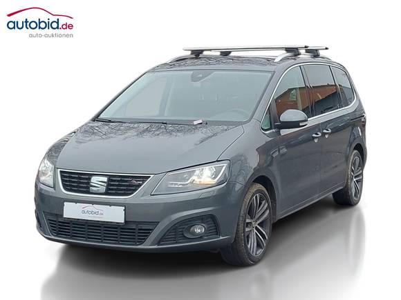 Pogled od napred levo