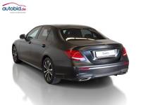 Pogled od pozadi levo