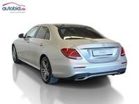 Pogled od pozadi levo