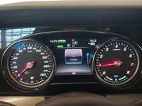 Pogled na kombinovani instrument