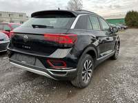 Pogled od pozadi desno