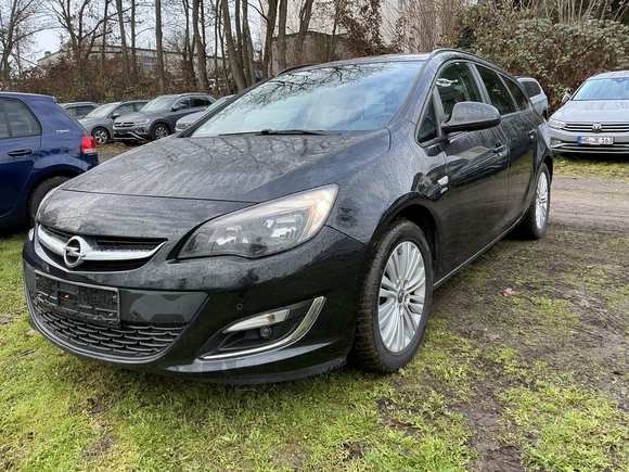 Pogled od napred levo