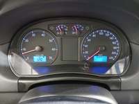 Pohled na přístrojovou desku