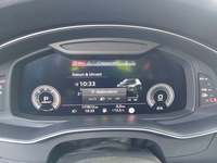 Pogled na kombinovani instrument