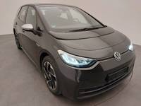 Pogled od napred  desno