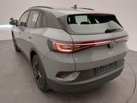 Pogled od pozadi levo