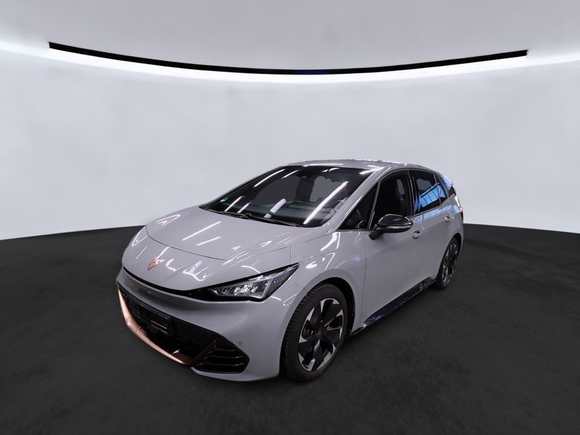 Pogled od napred levo