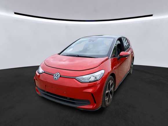 Pogled od napred levo