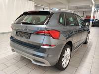 Náhled zezadu zprava