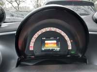 Pogled na kombinovani instrument