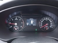 Pogled na kombinovani instrument