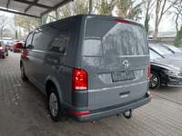 Pogled od pozadi levo