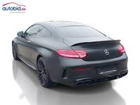 Widok z tyłu po stronie lewej