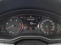 Pohled na přístrojovou desku