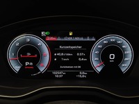 Pohled na přístrojovou desku