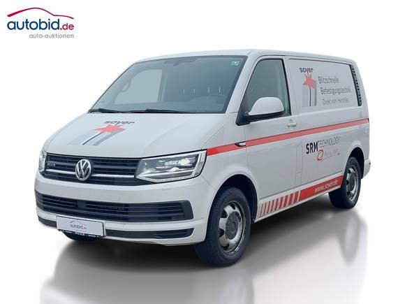 Pogled od napred levo