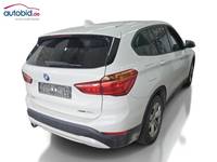 Widok z tyłu po stronie prawej