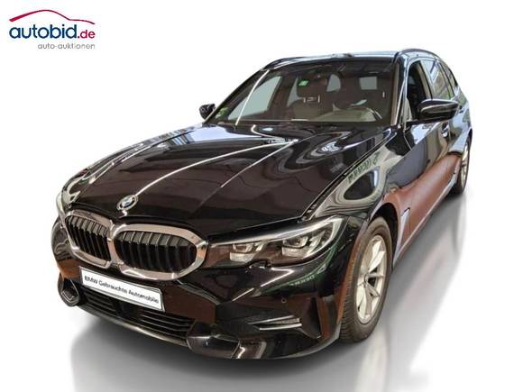 Pogled od napred levo