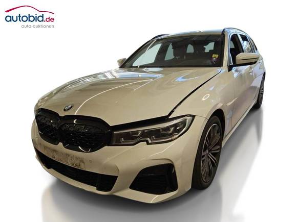 Вид спереди слева