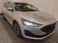 Náhled zpředu zprava