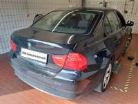 Widok z tyłu po stronie prawej