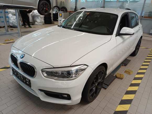 Вид спереди слева