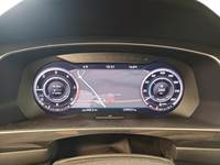 Pogled na kombinovani instrument