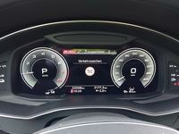 Pohled na přístrojovou desku