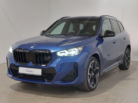 Vue de l’avant gauche