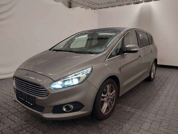 Náhled zpředu zleva