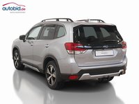 Pogled od pozadi levo