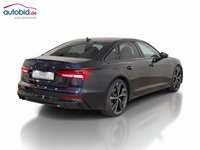 Pogled od pozadi desno