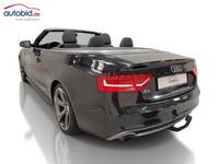 Pogled od pozadi levo